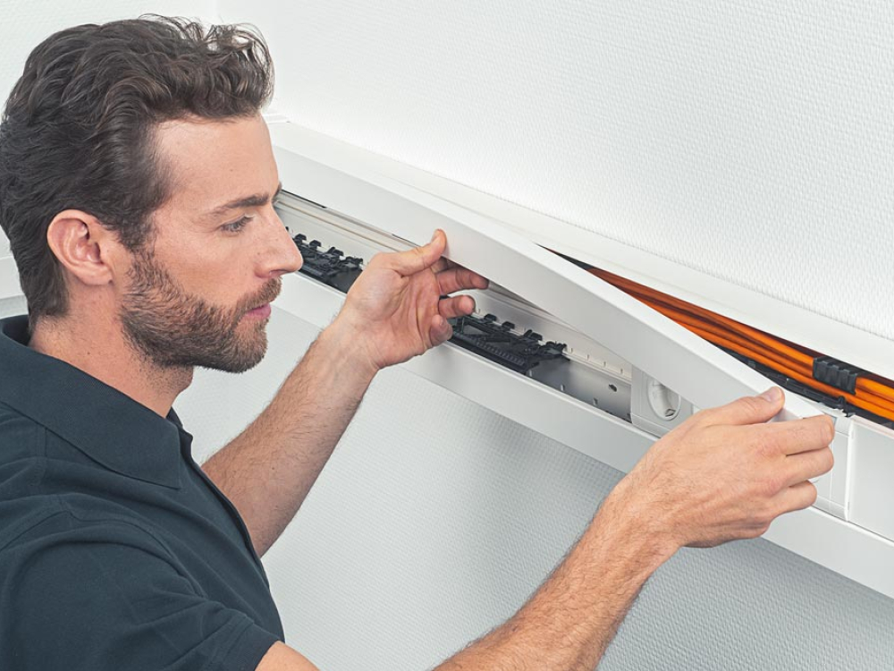 Configureer in 4 stappen uw wandgootinstallatietehalit.BRN65 met afneembare zijdeksels